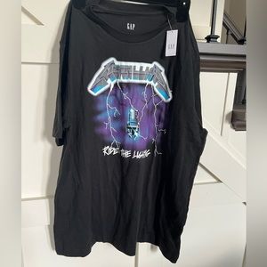 Gap Metallica Ride the Lightening T shirt